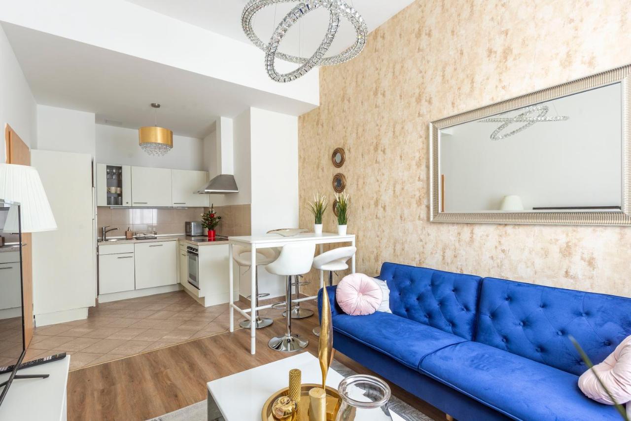 Explore Budapest From A Luxurious Cozy Apartment エクステリア 写真
