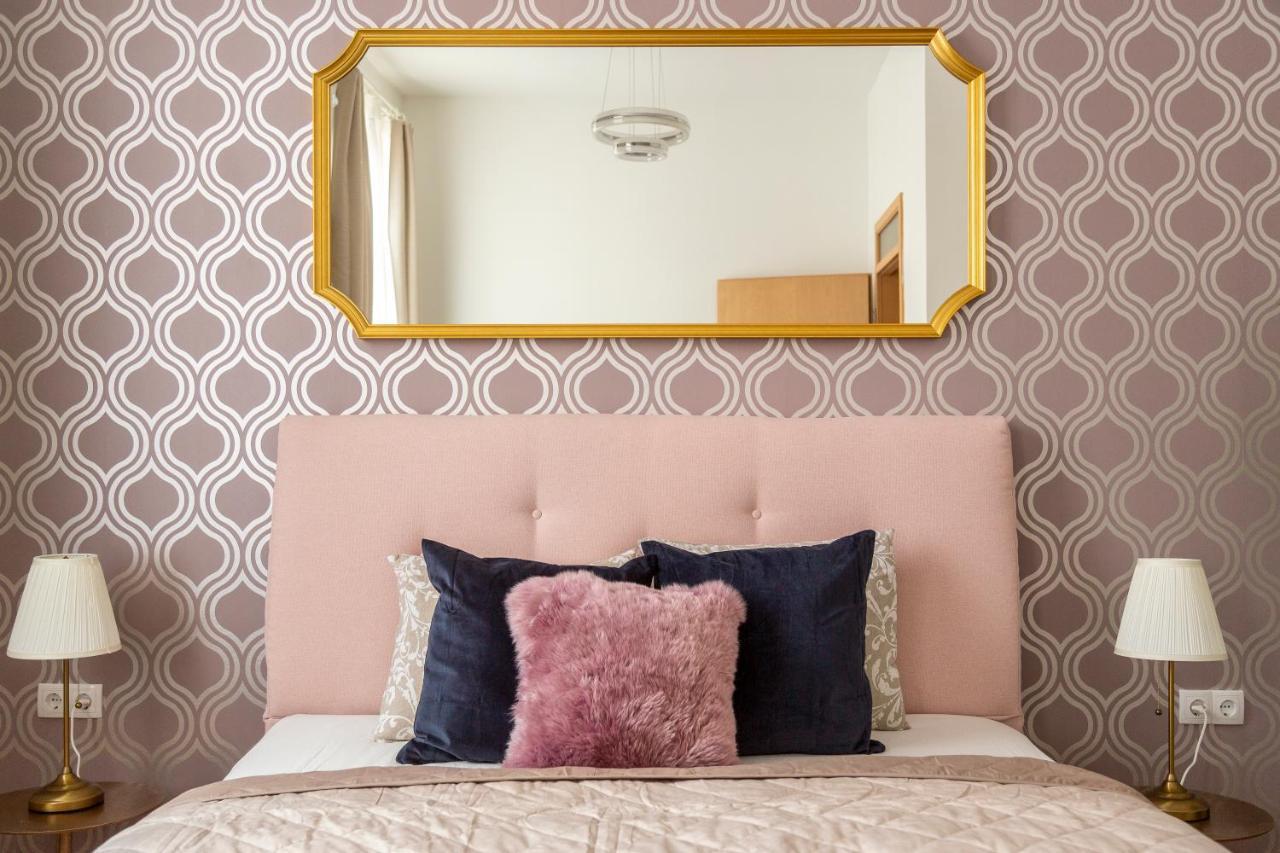 Explore Budapest From A Luxurious Cozy Apartment エクステリア 写真
