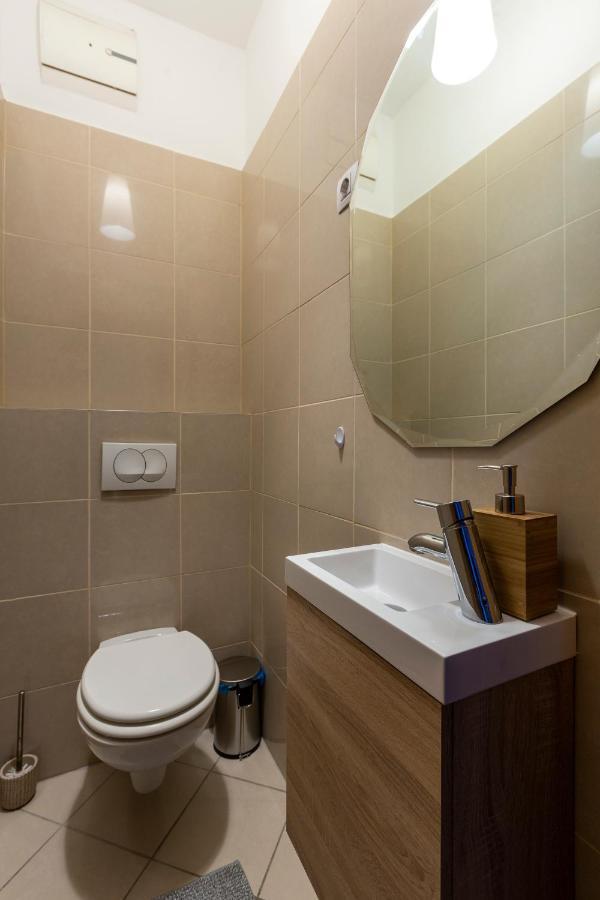 Explore Budapest From A Luxurious Cozy Apartment エクステリア 写真