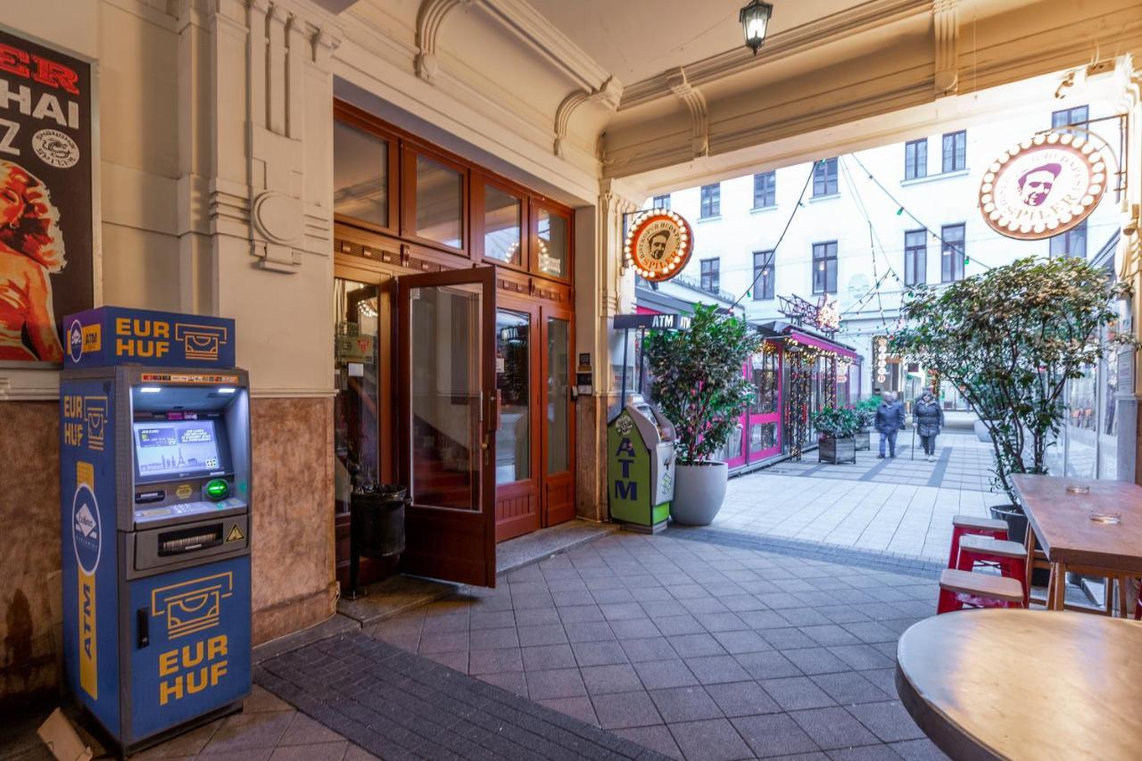 Explore Budapest From A Luxurious Cozy Apartment エクステリア 写真